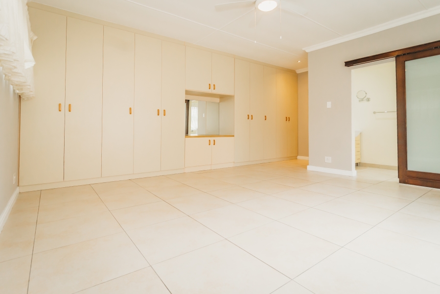 2 Bedroom Property for Sale in Bodorp Western Cape